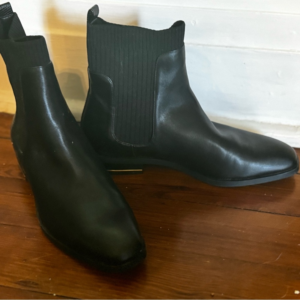 Rachel Zoe Black Ankle Boots Sleek Minimalist Design